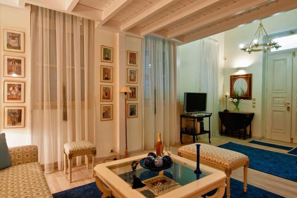 Acropolis Luxury House Apartamento Atenas Exterior foto