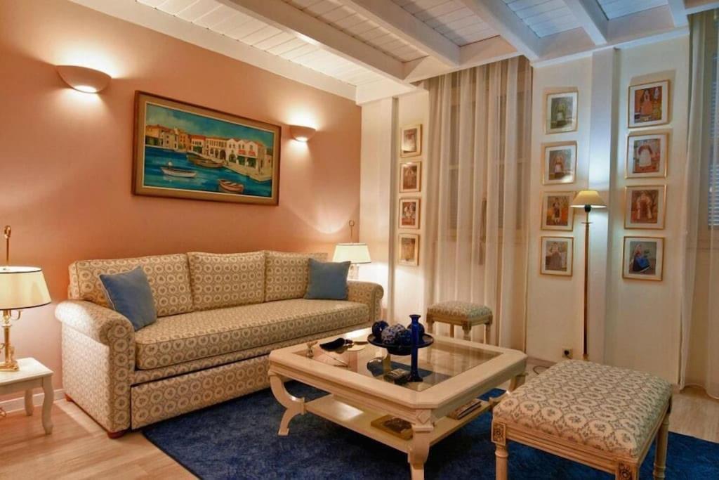 Acropolis Luxury House Apartamento Atenas Exterior foto